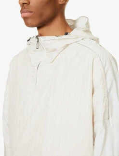 Emporio Armani Stripe-pattern Exposed-seams Shell Jacket 11 Emporio Armani Stripe-pattern Exposed-seams Shell Jacket -Selfidges Launches R04145240 BIANCOCALDO ALT04