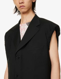 Raf Simons Sleeveless Notched-lapel Relaxed-fit Stretch-wool Blazer 17 Raf Simons Sleeveless Notched-lapel Relaxed-fit Stretch-wool Blazer -Selfidges Launches R04163720 BLACK ALT07