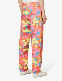 Camouflage-patterned Tapered-leg Regular-fit Cotton-jersey Jogging Bottoms 10 Camouflage-patterned Tapered-leg Regular-fit Cotton-jersey Jogging Bottoms -Selfidges Launches R04173439 CAMO ALT03